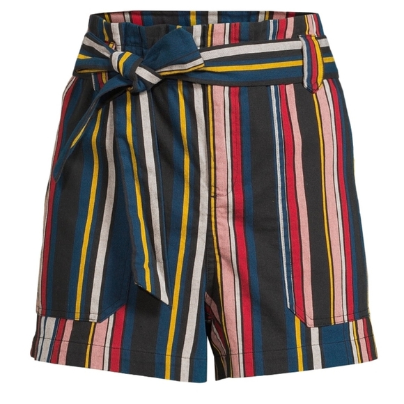 The Get XL  shorts.  Perfect for summer outings. - Picture 1 of 7